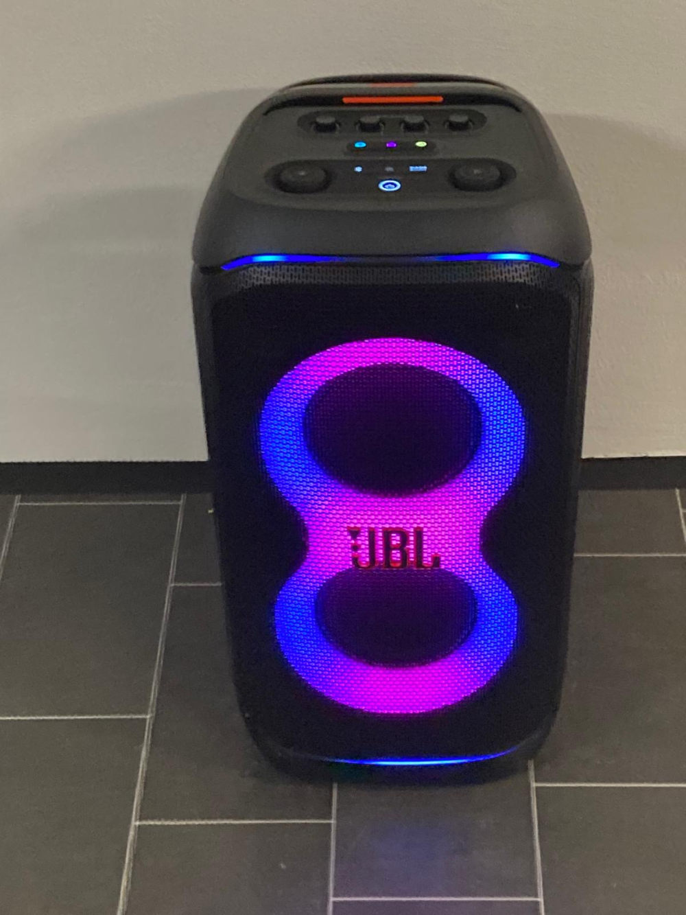 Beleuchtete Musikbox